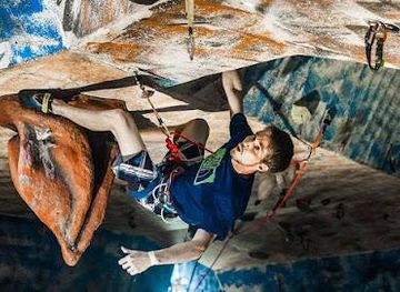 brazil/sao-paulo/attraction/casa-de-pedra-perdizes-ginasio-de-escalada