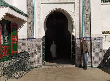morocco/meknes/attraction/mausoleum-of-al-hadi-ben-issa