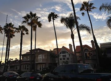 california/huntington-beach/attraction/triangle-park