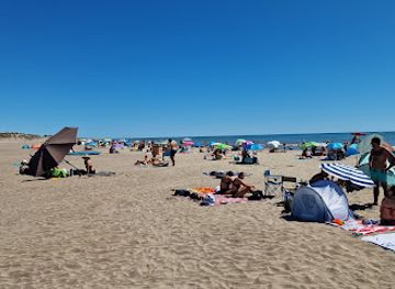 france/languedoc-coast/attraction/ancien-feu-de-la-digue-d-arret-du-chenal-sud