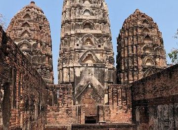 thailand/sukhothai/attraction/wat-si-sawai