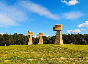 serbia/toplica/attraction/park-bubanj