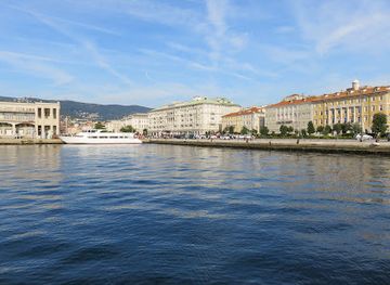 italy/trieste/attraction/molo-della-pescheria