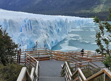 argentina/los-glaciares-national-park/attraction/mirador-del-glaciar-perito-moreno-r11