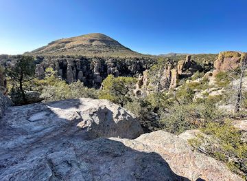 arizona/chiricahua-national-monument/attraction/echo-canyon-trail
