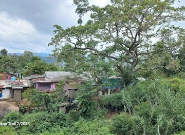 sri-lanka/adam-s-peak/attraction/sumai-thaangi-stone-chapel