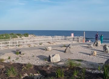 new-york/fire-island/attraction/twa-flight-800-international-memorial-and-gardens