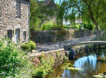 united-kingdom/lake-district-national-park/attraction/cartmel
