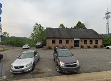 west-virginia/morgantown/attraction/morgantown-glass-museum