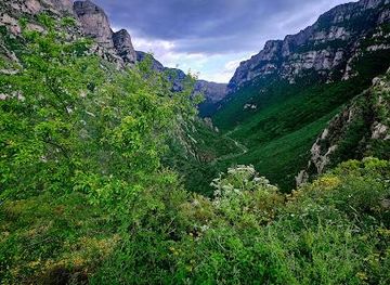 greece/ioannina/attraction/vikos-gorge-view-point