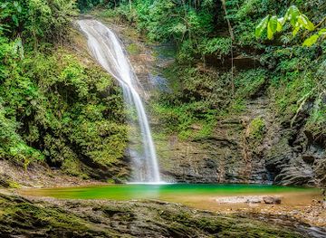 trinidad-and-tobago/edith-falls/attraction/blue-basin-falls