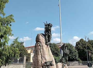 italy/veneto/attraction/monumento-ai-bersaglieri