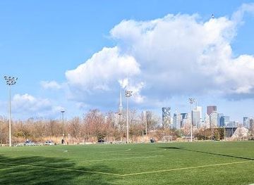 canada/toronto/attraction/cherry-beach-sports-fields