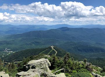new-york/whiteface-mountain/attraction/memorial-drive-whiteface-mountain