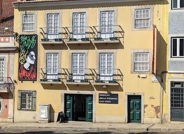 portugal/cascais/attraction/foundation-amalia-rodrigues