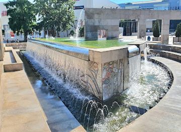 romania/tulcea/attraction/piata-civica