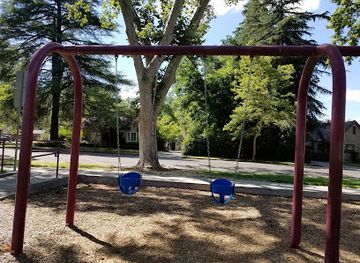 california/turlock/attraction/crane-park