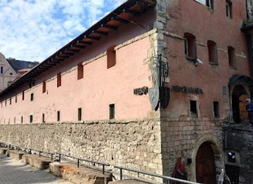 ukraine/tysovets/attraction/museum-arsenal