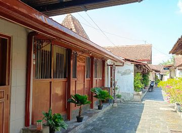 indonesia/java/attraction/between-two-gates