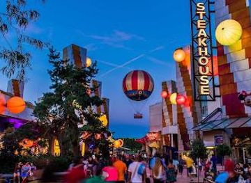 france/versailles/attraction/disney-village
