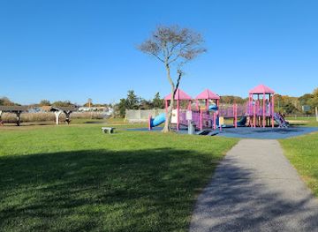 connecticut/mystic-seaport/attraction/williams-beach-park