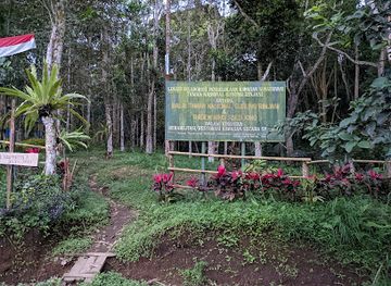 indonesia/west-nusa-tenggara/attraction/tetebatu-monkey-forest