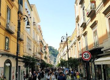 italy/sorrento/attraction/corso-italia