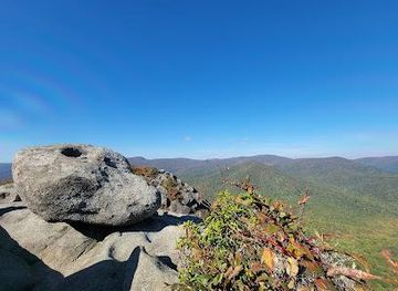 virginia/harrisonburg/attraction/old-rag-mountain-summit