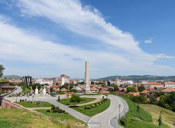 romania/alba/attraction/horea-closca-and-crisan-obelisk
