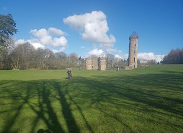 united-kingdom/renfrewshire/attraction/eglinton-castle