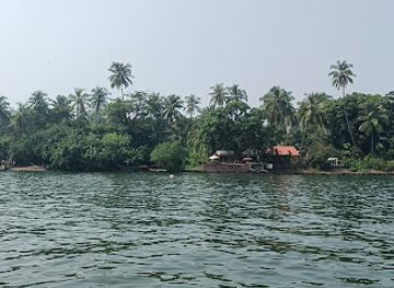 india/tarkarli/attraction/devbagh-beach