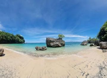 indonesia/bali/attraction/padang-padang-beach