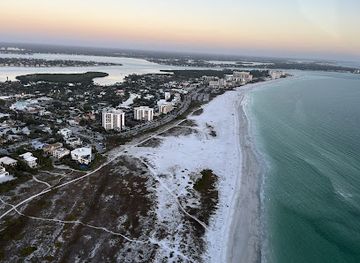 florida/sarasota-beaches/attraction/sarasota-helicopter-tours