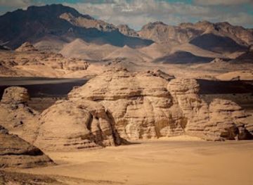 libya/ghat/attraction/tadrart-acacus