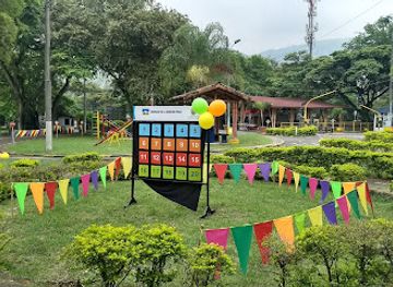 colombia/cauca-valley/attraction/parque-del-amor