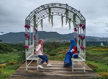 indonesia/sulawesi/attraction/puncak-tetetana-suluan