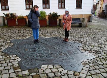 czechia/hradec-kralove/attraction/slunecni-hodiny