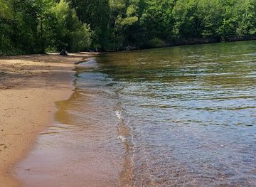wisconsin/madeline-island/attraction/washington-avenue-beach