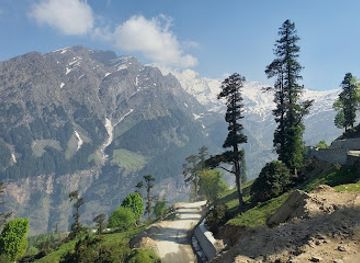 india/himachal-pradesh/attraction/marhi-snow-play-point