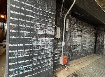 alabama/central-alabama/attraction/before-i-die-wall