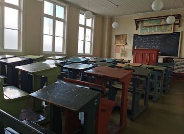 norway/stavanger/attraction/stavanger-skolemuseum