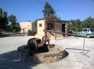 greece/naxos/attraction/archaeological-site-of-yria-naxos