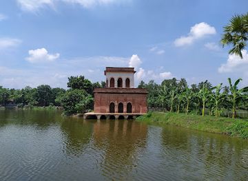 bangladesh/rajshahi-division/attraction/tarapur-hawa-khana
