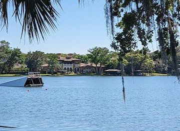 florida/orlando-theme-parks-area/attraction/lake-virginia