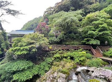 japan/chikuzen/attraction/mikaeri-no-taki-falls