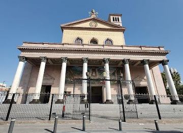 mexico/monterrey/attraction/basilica-de-nuestra-senora-del-roble