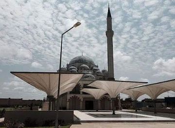 somalia/karkaar-mountains/attraction/liido-beach