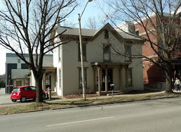 indiana/yellowwood-state-forest/attraction/the-farmer-house-museum