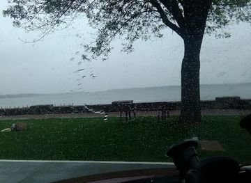 iowa/clear-lake/attraction/the-seawall