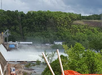 missouri/lake-of-the-ozarks/attraction/celebration-cruises